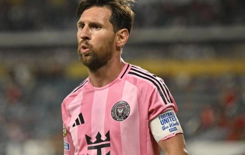 AYX-梅西重要时刻出色防守，塞尔维亚队带队取胜！