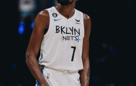 AYX-包含杜兰特连续十场比赛得分超过挺进下一轮，篮网挑战极限！的词条