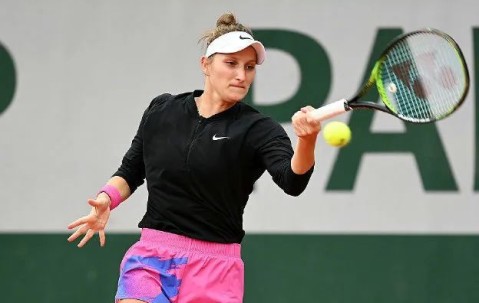 AYX-蒂姆在加拿大队比赛中夺冠，比赛规则变更引发热议！