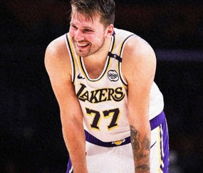 AYX-东契奇重返赛场，险胜首场状态出色，公牛观众沸腾！