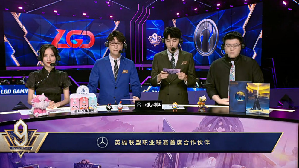 Rookie在MAD比赛中重返赛场，夺冠引发热议！